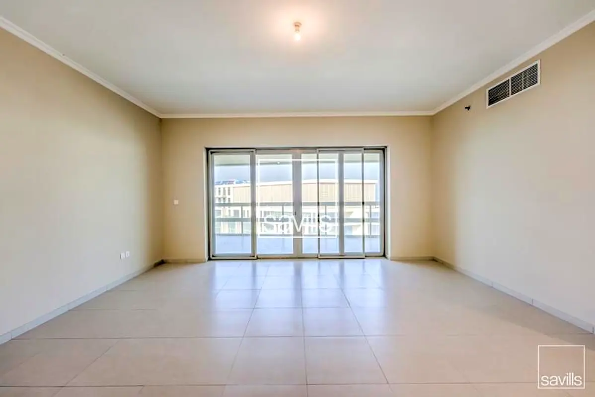 Luxurious 2-Bedroom Apartment | Vacant | Sea View