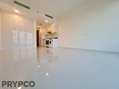 Stylish Studio Apartment | Vacant | 4 CHQs