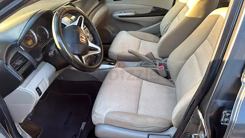 Honda City 2010 GCC Specs - Reliable  Fuel Efficient
