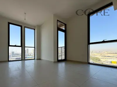 CORNER UNIT | BEST LAYOUT | 1 MONTH FREE RENT