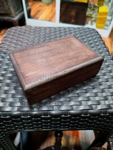 Small Vintage Wooden Keepsake Box 15cm