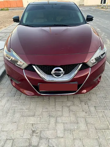 Nissan Maxima SR 2017 GCC Specs Full Option/ Original condition/ Urgent Sale