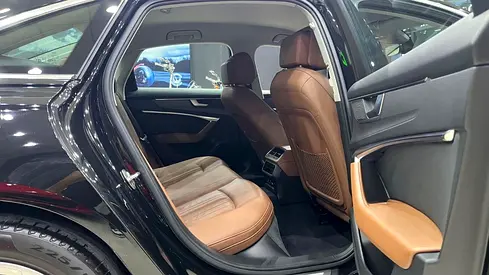 2024 AUDI A6 — миниатюра 18