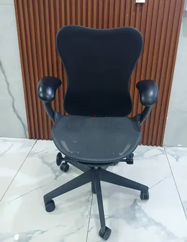 Selling For Herman Miller Mirra Chair Fully Loaded Posture Fit