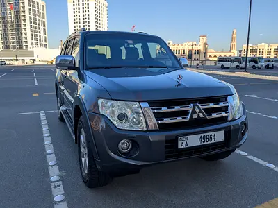 Mitsubishi Pajero GLS 3.5L Top 5 Door 2013 | GCC Specs | Full Option