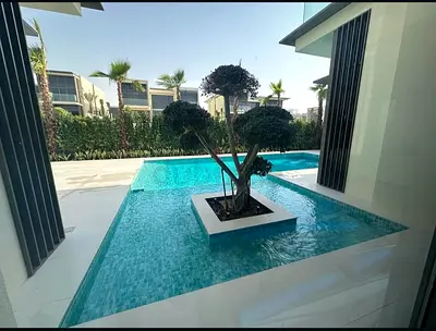 Swiming pool