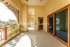 Large Terrace | Ground Floor | Vacant