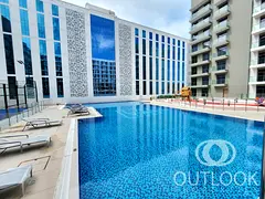 Upgraded I Fully Furnished I Balcony + Pool View