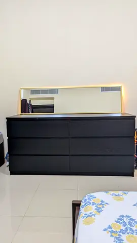 Ikea MALM Black 6-Drawer Dresse (Good Condition)