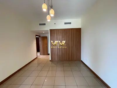 MODERN WATERFRONT LIVING | RESORT-STYLE AMENITIES | PRIME LOCATION | YOUR DREAM HOME