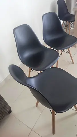 Dining chair