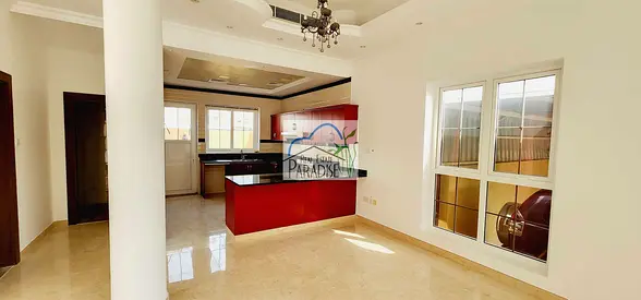 available Away from Fly Zone Private Entrance 4 Bedroom Villa /All Master/shared Swimming Pool /Mai