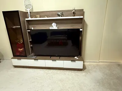 Tv table o