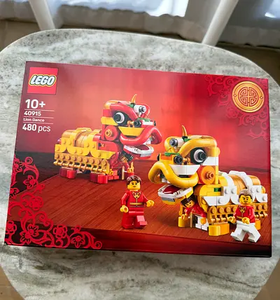 LEGO Lion Dance (40915) – Sealed