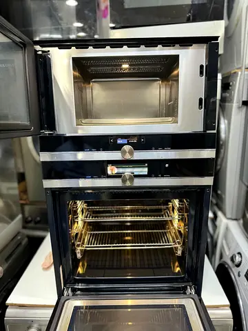 siemens latest model IQ-700 electric oven or microwave set built-in 60cm