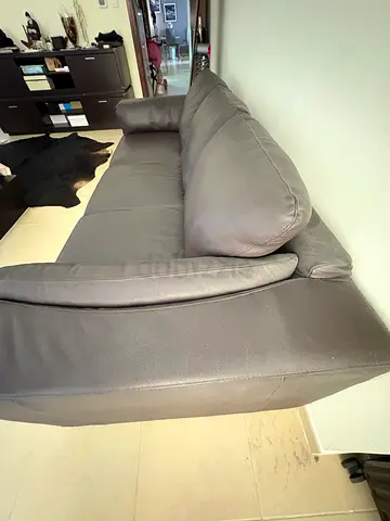Italian leather Sofa with 3 seaters