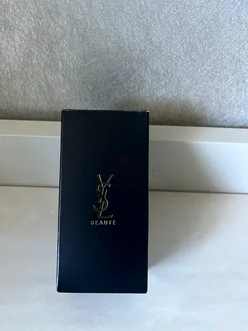 YSL eyelash curler, silver, with its box and paper, brand new