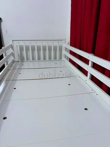 White Wooden Bunk Bed (Good Condition)