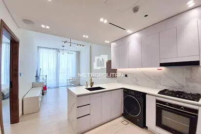 Vacant | Prime Location |Fully Furnished |Spacious