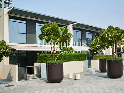Japandi Masterpiece | Park Facing | Fully Upgraded