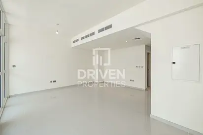 Vacant | Opportunity Deal | Exclusive | Type R2M14