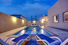 Fully Furnished l Big Private Pool l 2 bed +maids l Very Private l Outdoor Entertainment Space l Amp