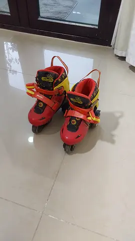 Roller skating shoes