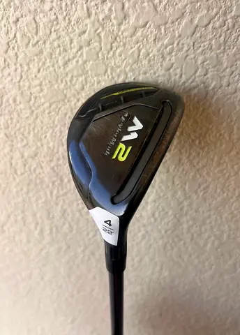 TaylorMade M2 4-hybrid golf club (22°) - used