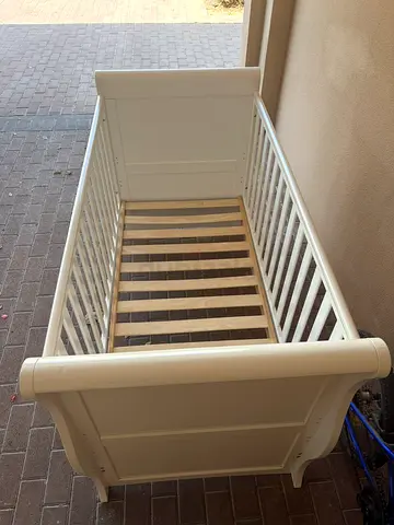Solid Wood White John Lewis baby crib - good condition