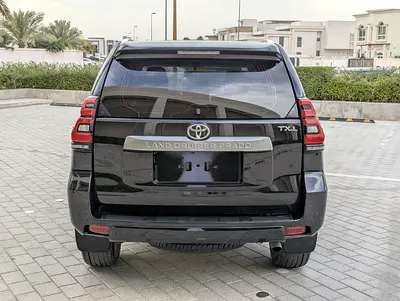 2021 Toyota PRADO — миниатюра 10