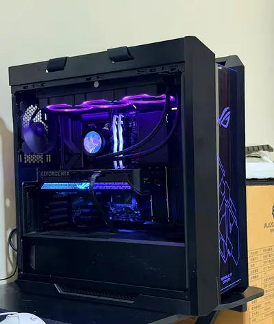 Rog strix rtx 5070 ti + 7800x3d gaming pc
