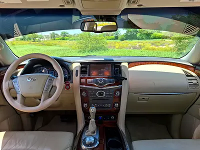 2015 Infiniti QX80 — фото 9