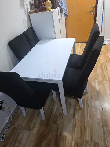 Dinning table