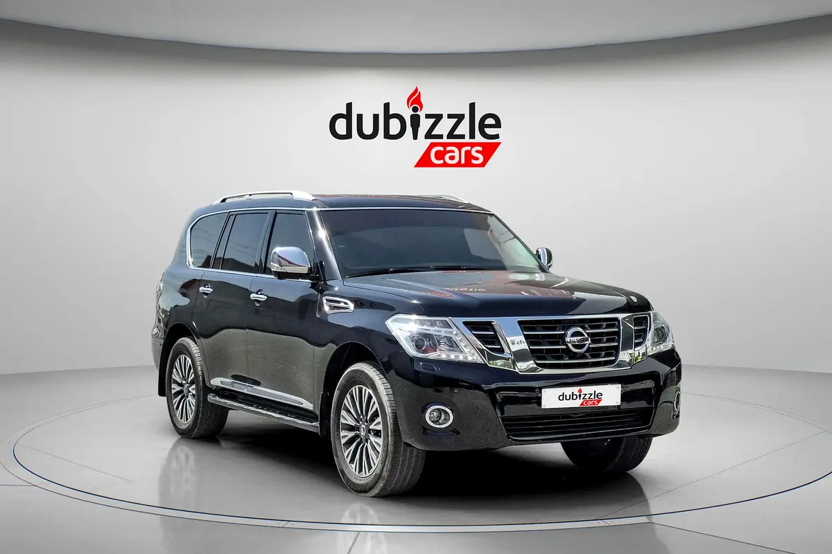 Nissan Patrol 2017 — photo 1 of 15