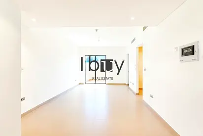 City & Community View | Single Row Corner