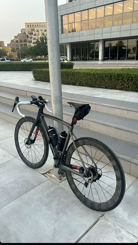 Polygon full Carbon road bike with aero frame and disc brakes ultegra group set Hyper wheels set