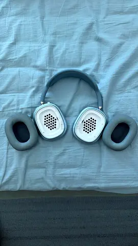 AirPods Pro Max USB-C