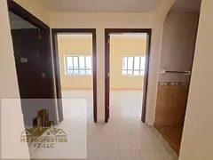 REASONABLE PRICES ! 2 BEDROOMS HALL ! CLEAN AND FAMILY BUILDING ! IDEAL LOCATION ! IN 29999
