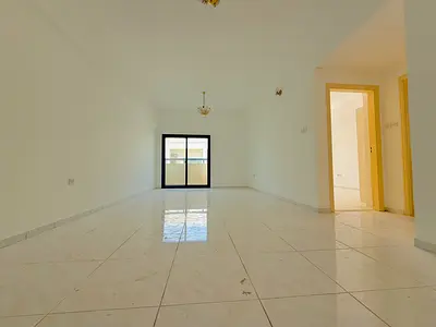 5 Mint Metro Burjman | Negotiable Price | Book Now | Offer