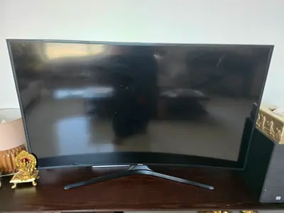 Samsung Curved Smart TV