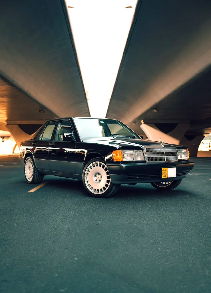 Mercedes-Benz 190 1990 — photo 1 of 6