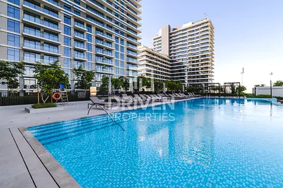 High Floor | Boulevard View | Ready to move in