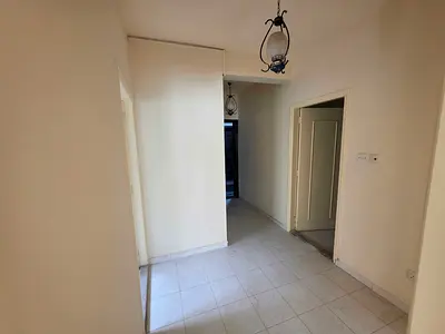 No cash deposit// spacious 1bhk with close hall //open view