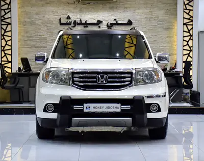 EXCELLENT DEAL for our Honda Pilot 4WD ( 2015 Model ) in White Color GCC Specs