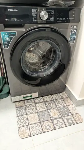 Hisense 9kg Front Load Washing Machine - Like new