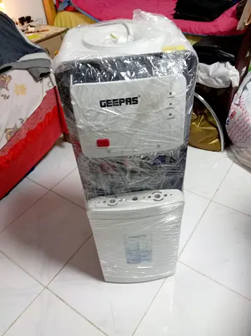 Geepas Water Dispenser (Hot  Cold) - Good Condition