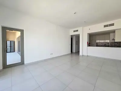 Corner / City View / Vacant
