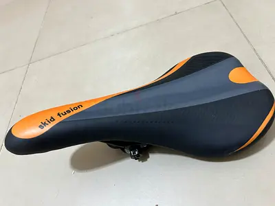 Skid Fusion Bicycle Saddle - Comfortable Road/Mountain Bike Seat