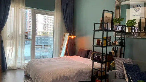 Prime Location | Fully Furnished | Vacant l Easy Canel Acess