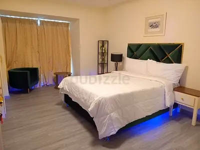 LUXURIOUS Standard ROOM available in Dubai marina